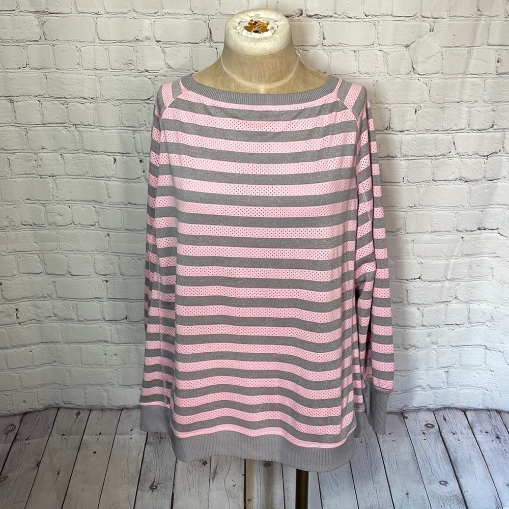 Vintage Long sleeve Xersion Pink and Gray Stripe Athletic Top Size 1X